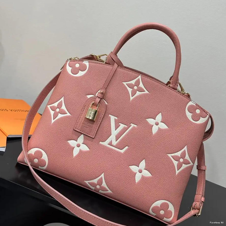 Firstbags ru GRAND PALAIS LOUIS VUITTON 0624